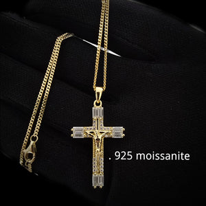 Crucifix moissanite. 925