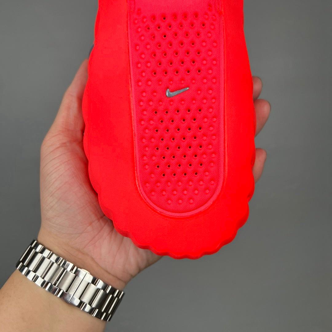Nike mind 001 "Solar red"