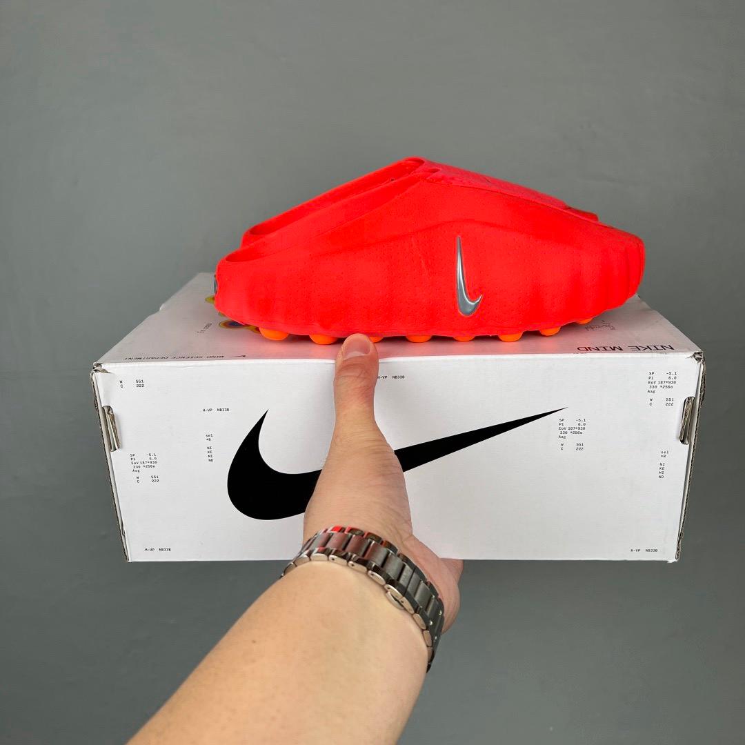 Nike mind 001 "Solar red"